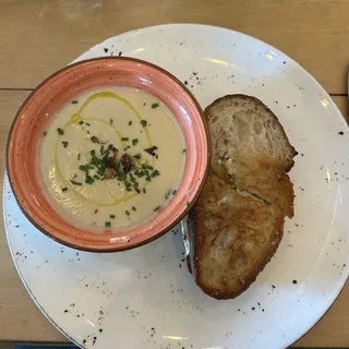 Cauliflower Soup