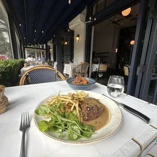 Petite Filet au Poivre