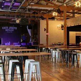 Knox Joseph Distillery At OTR Stillhouse