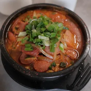 Boo Dae Jeongol Boo Gae Jjigae