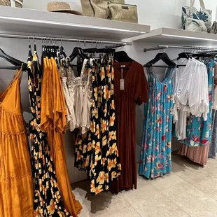 Gorgeous Hawaiian wear and bags