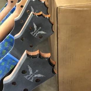 Red and Black line head stock.