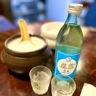Korean rice wine (makeoli) and Jinro is Back Soju