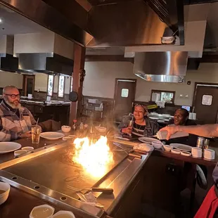 sushi and sashimi, interior