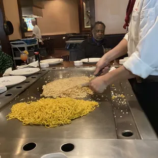 ramen and noodles, food
