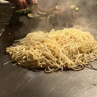 noodle dish, ramen and noodles, noodle soup, noodles, ramen, food