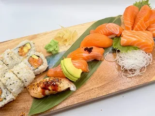 Okinawa Sushi & Steakhouse