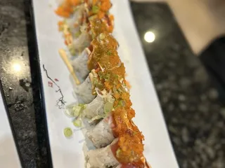 Tsuki Sushi