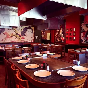 sushi and sashimi, interior