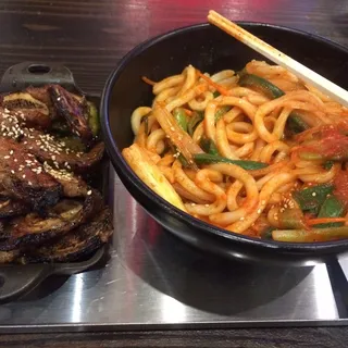 6. Spicy Noodle Combo