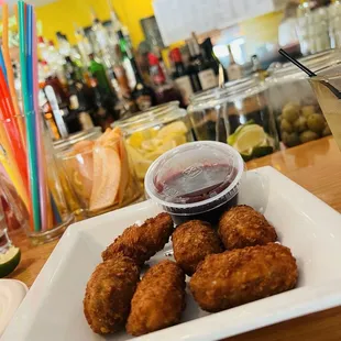 Jalapeno Poppers with Raspberry Jalapeño sauce