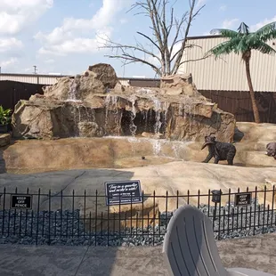 This is the fountain out where the outdoor seating and bar is