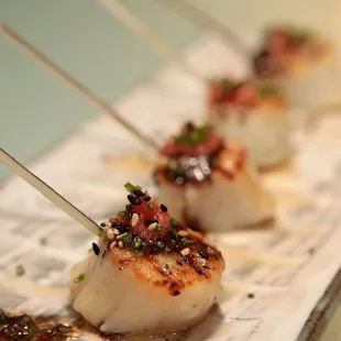 sushi, sashimi, sushi and sashimi, food