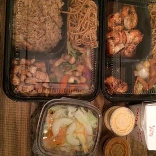 I FINALLY found a hibachi place that delivers!! The food was very plentiful & amazing! I'm still full from last night! Lol!