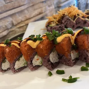 Dynamite roll