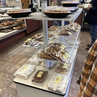 Dessert display