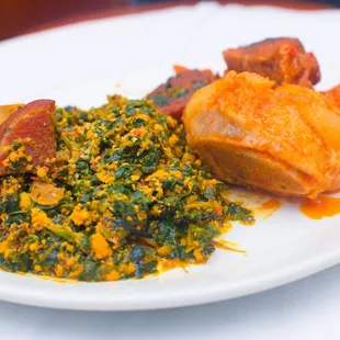 What are you eating this soup with?