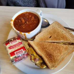Denver sandwich &amp; chili