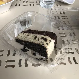 Oreos mousse cake