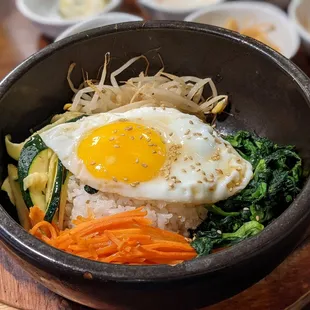 Dolsot Bibimbap