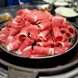 Chadoe baggee (thin sliced beef brisket)