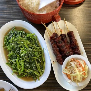 41. Ong Choy with Garlic Sauce