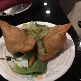 VEGETABLE SAMOSA