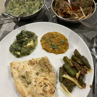 Garlic naan, okra bindi, dal, saag paneer