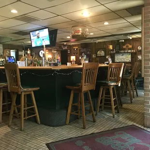 Bar is the center of the dining room