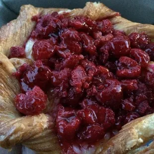 This has go to be one of the best bakeries in N America. Gluten full, fat full, fruit full &amp; flavorful. 1 danish = 4hr workout.