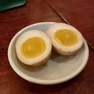 Seasoned boiled egg