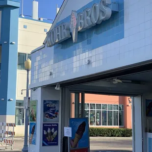 the entrance to the store