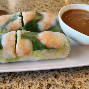 Salad rolls