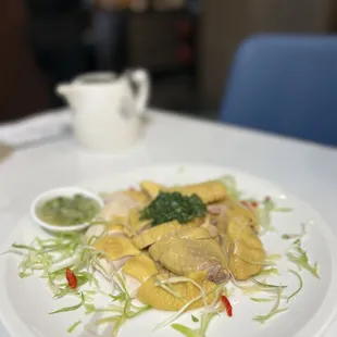 Boneless Hainanese Chicken Rice @colorful.eats