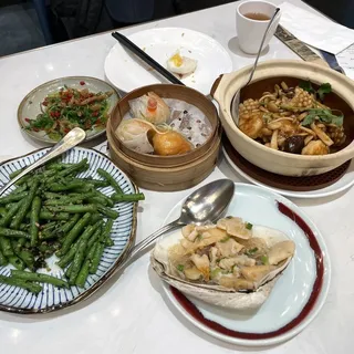 Koi Seafood Treaure Pot