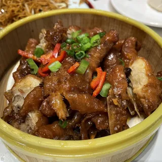 Steamed Chicken Feet