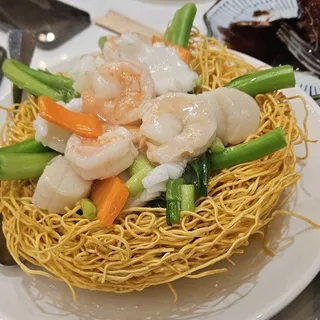 Seafood Pan-Fried Noodles