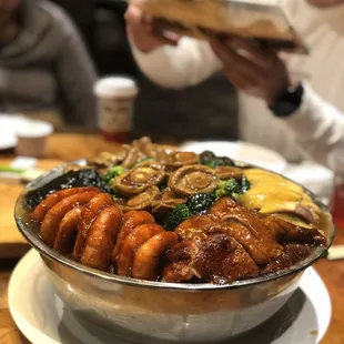 Poon choi for 10 people  1. Was not even warm 2. Sauce on top was so thick 3. Not even on a hot pot stove top