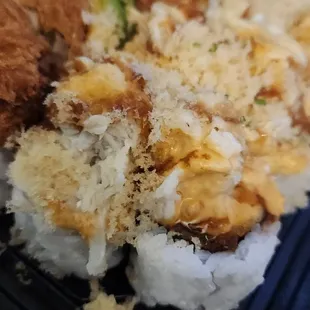 Plain white rice &quot;cake&quot; chunk. Zero quality sushi. Gas station sushi is better, no kidding.