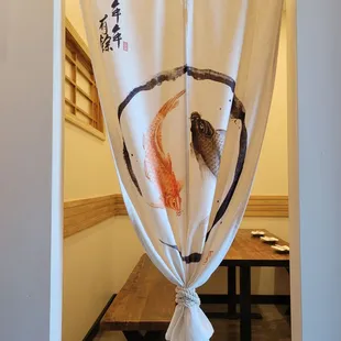 Little private seating areas.