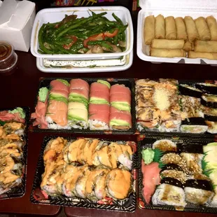 See receipt, rolls were not labeled and were smashed into small trays. Rolls falling apart.