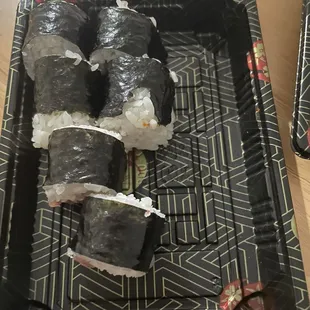 Tuna roll