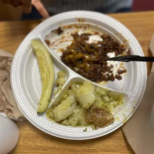 Pulled pork and parsley potatoes