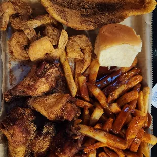 Personal Platter, with Sum Nasty on the fries, Double Dip dry rub on the wings.
