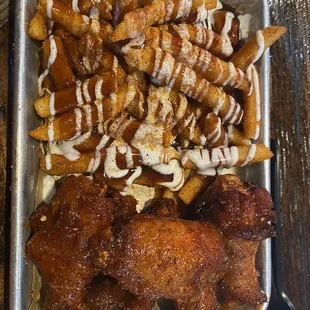 Store bought ranch sealed the deal. I expect home made ranch at a wing house. Mediocre at best for chicken wings being their speciality.