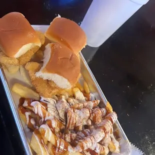 Fish Sliders with Small Loaded Fry