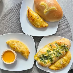 Cream custard, 3 bbq pork puffs, egg tart, green onion bun