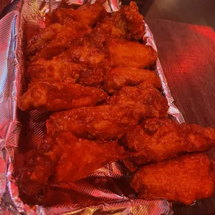 fried chicken, fried chicken wings, chicken wings and fried chicken, food, chicken, bbq chicken, chicken wings, bbq wings, poultry