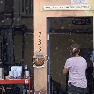 Only passed by a few times when they opened their warehouse/store selling their coffee. Samples given. Only saw it opened twice.