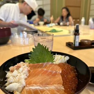 Kani, salmon and ikura bowl comes with choice of soba or udon
